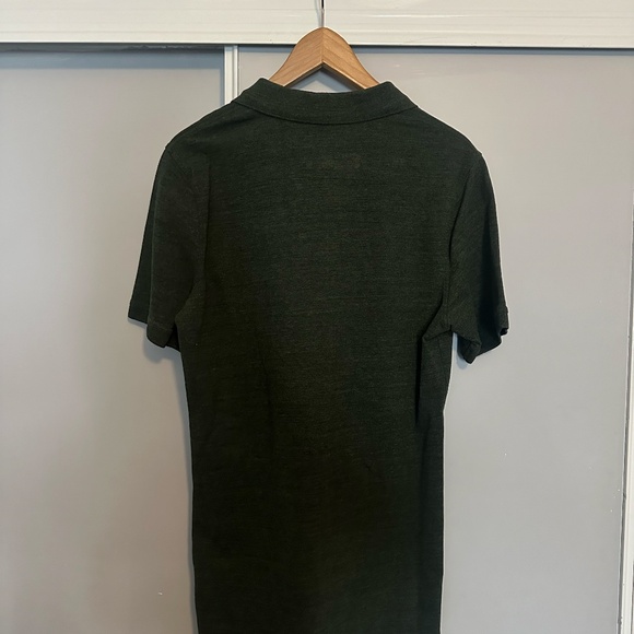 Banana Republic Men's Golf Shirt *MEDIUM* - Picture 4 of 4